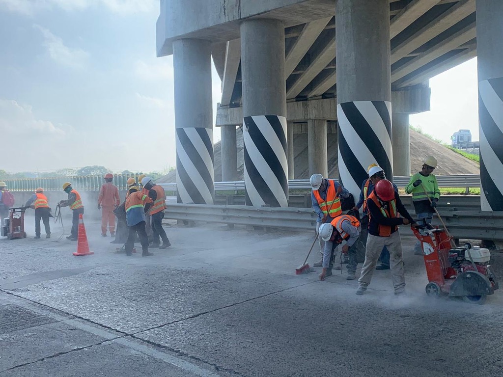 C3F23DA7-E065-4485-9BEE-37AE9509C0F3_1_105_c-1